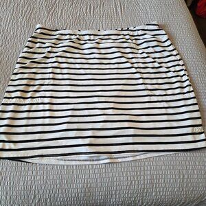 JoFit Women's Golf / Tennis Skort - Black / White Stripe - XXL